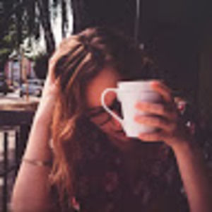 Meet your Posher, Elyse